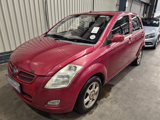 BUY FAW V2 1.3 DLX 5DR 2015, Burchmore Auction
